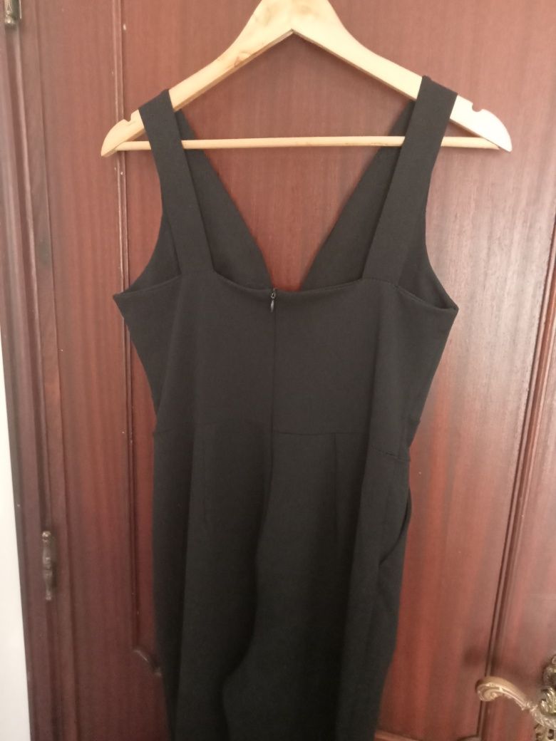 macacão preto  feminino