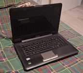 PC Portátil Toshiba A300-276 para peças + mala de transporte