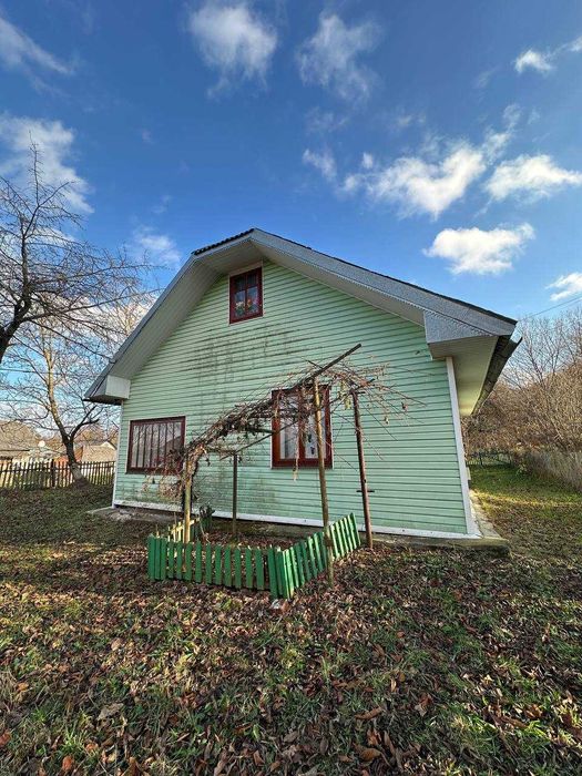 Продається будинок готовий до прожиття у Селі Вікторів