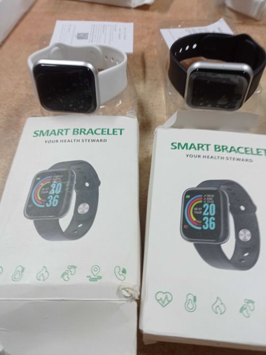 Sprzedam Smart band okazja 13 zł sztuka