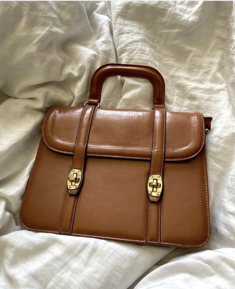 Кожаный винтажный портфель