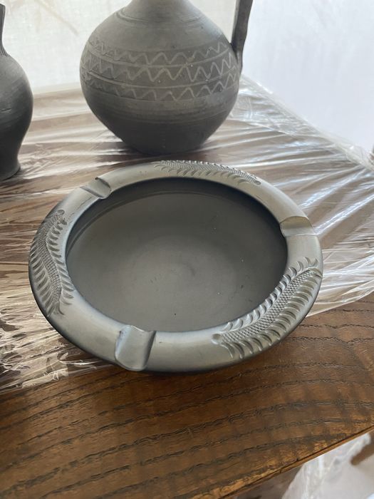 Peças  de louça preta / Olaria de Barro Negro