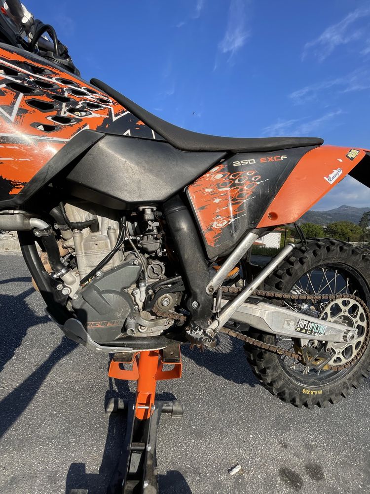 KTM 250 EXC-F 2008 MATRICULADA - Excelente Estado - Pronta para Andar