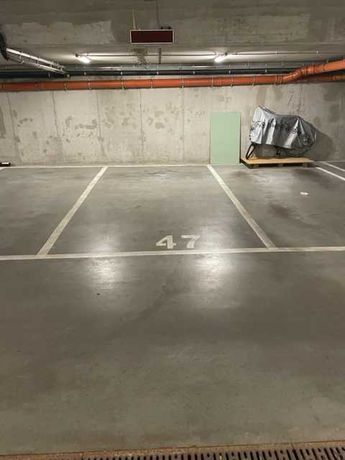 Wynajmę miejsce parkingowe w hali garażowej przy ul. PCK 3 w Toruniu