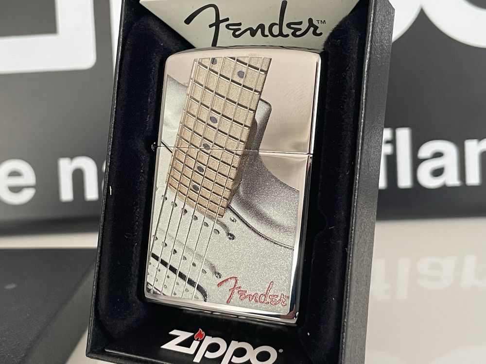 Zapalniczka Zippo 2015 Fender Guitar, High Polish Chrome, NOWA