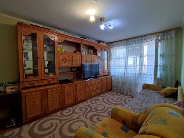 Продается 1но комнатная квартира в центре Южноукраинска.