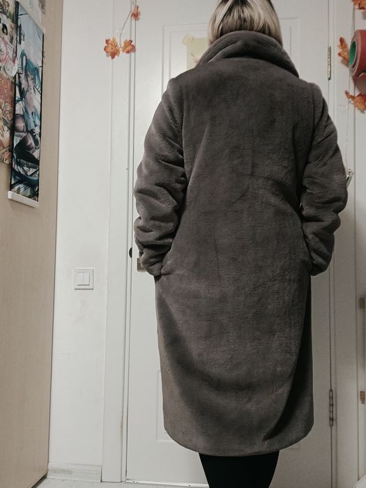 Красива шуба з екохутра