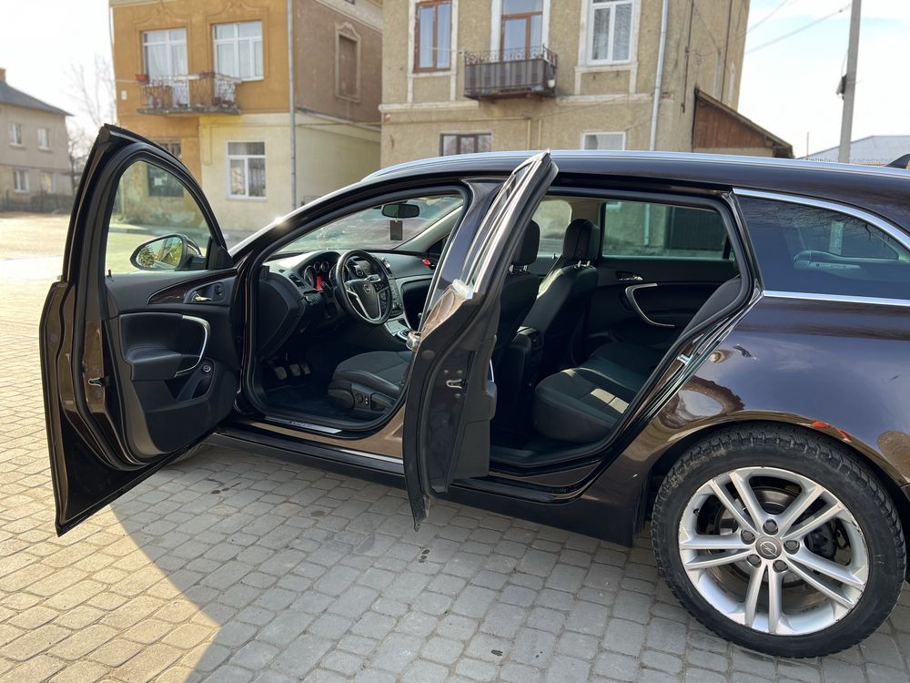 Opel Insignia 2012