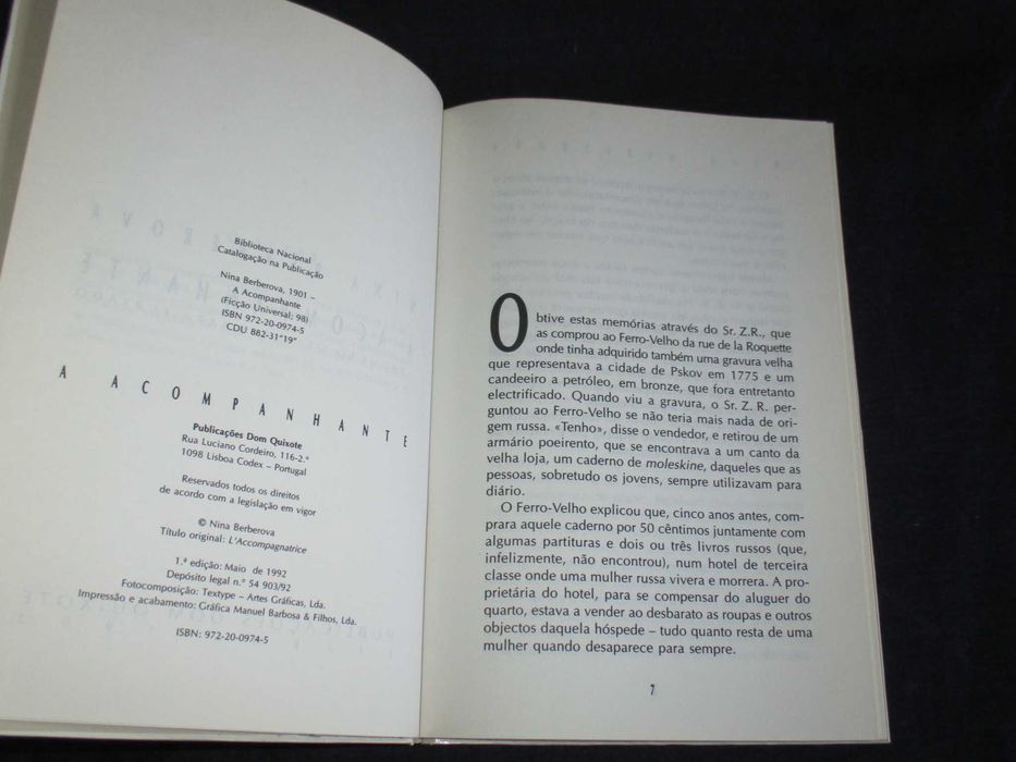 Livro A Acompanhante Nina Berberova