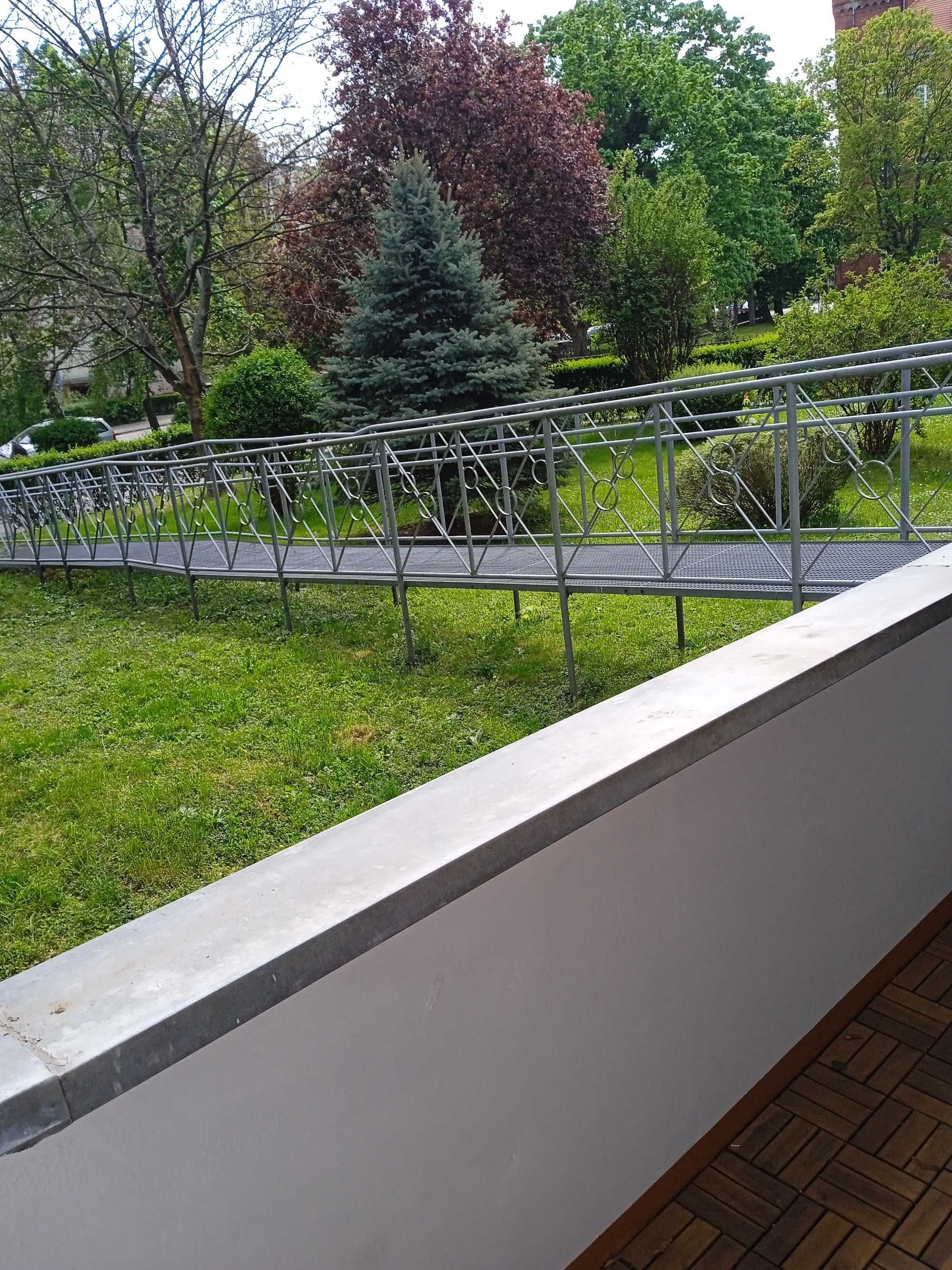 Wynajmę kawalerkę 20m2, klimatyzacja, parter, balkon