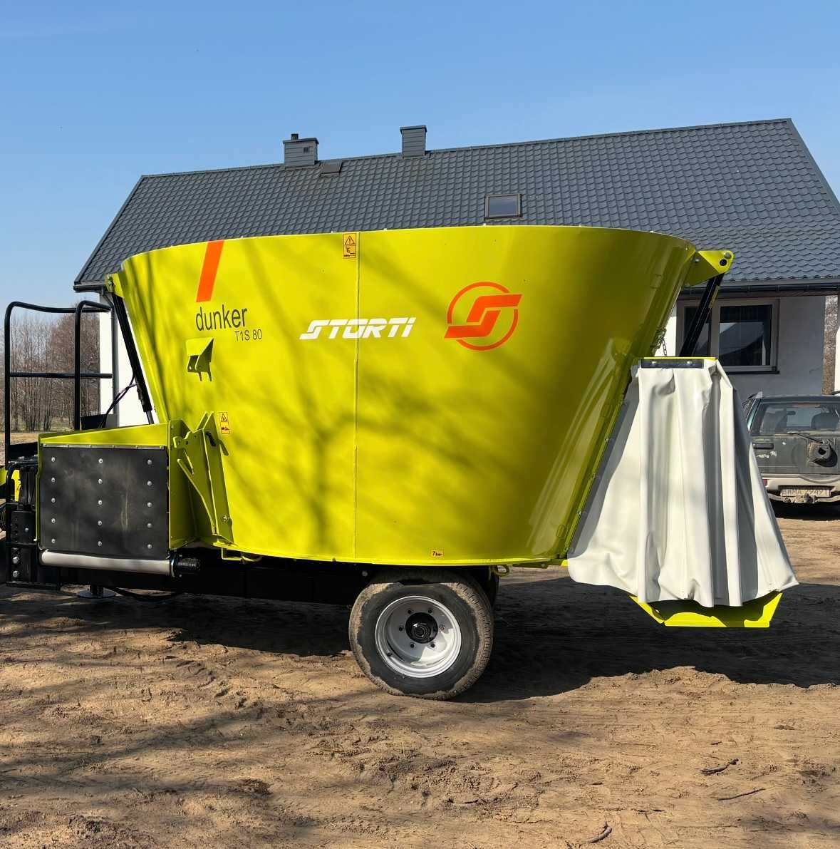 Wóz paszowy 10m3 STORTI Dunker T1 100 fabrycznie nowy 8m3 12m3 16m3 18