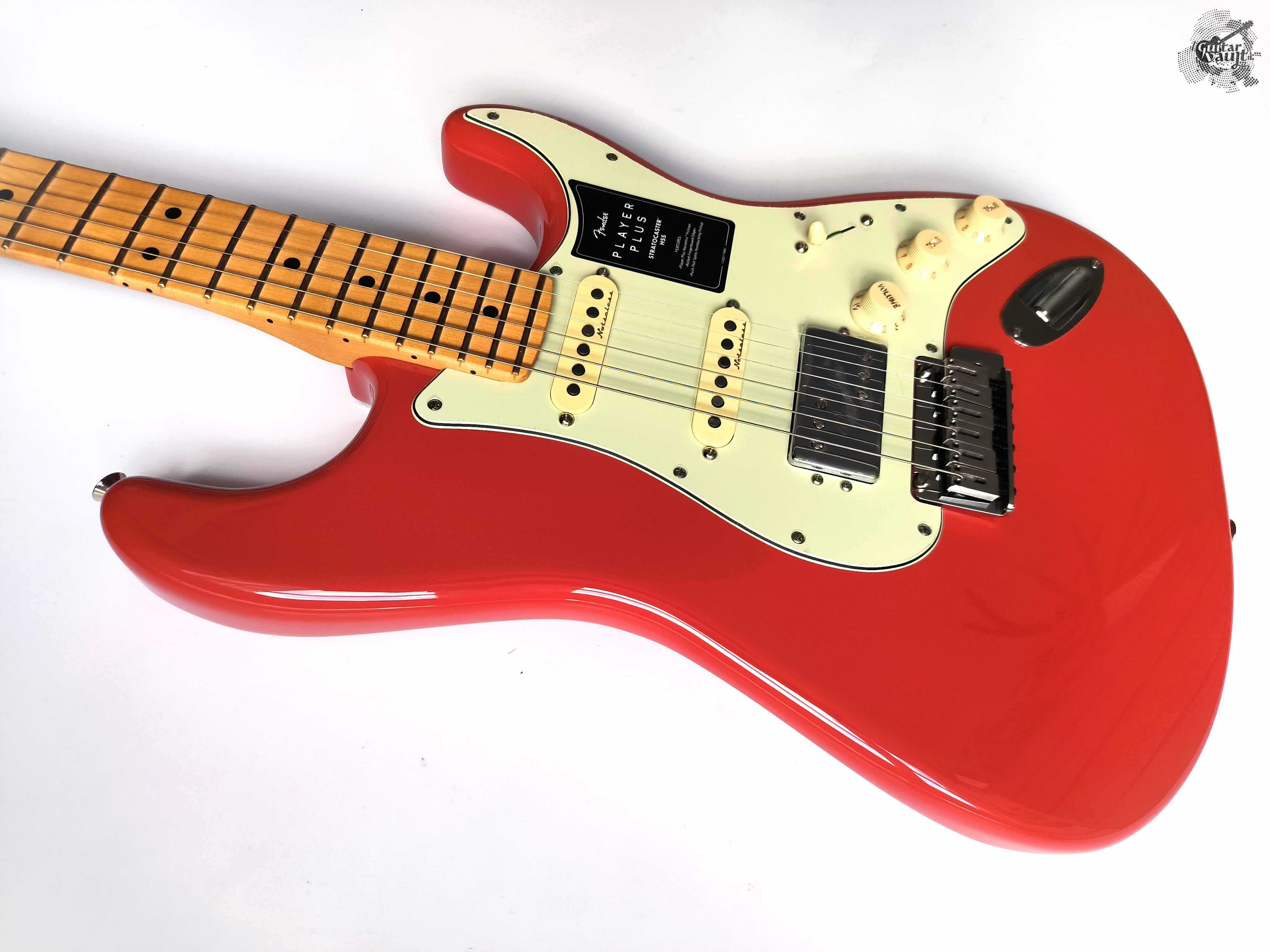 Новий Fender Player Plus HSS Stratocaster w/Noiseless '2023 Fiesta Red