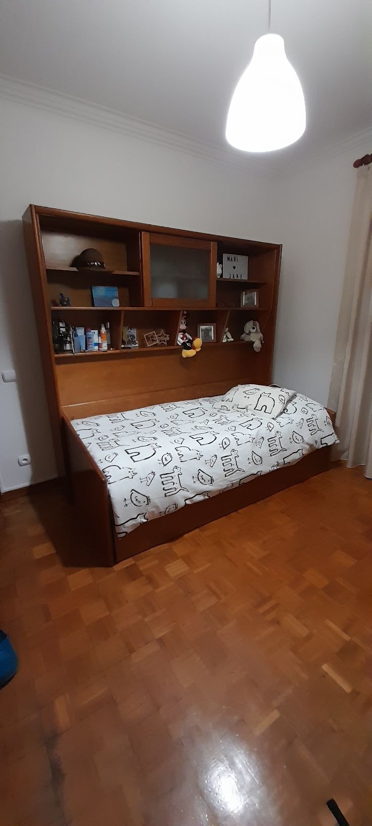 Estúdio com 2 camas