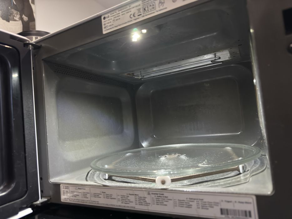 Vendo microondas com grill lg como novo