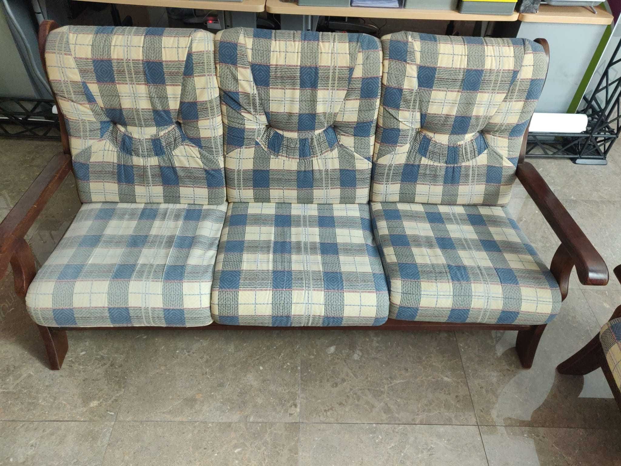 Sofa madeira de pinho (3 1 1)