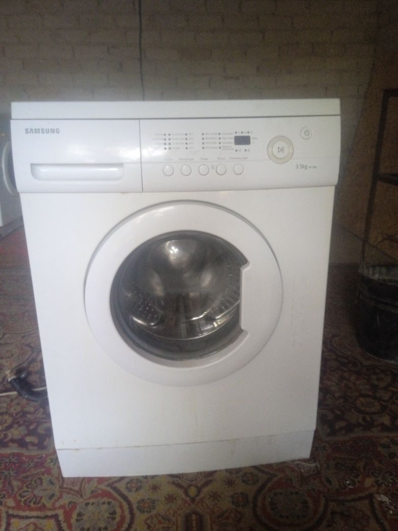 Стиральная машина Samsung WF-S862 на 3.5 кг
