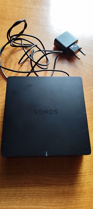 Sonos port strefowy odtwarzacz z wbudowanym przedwzmacniaczem.