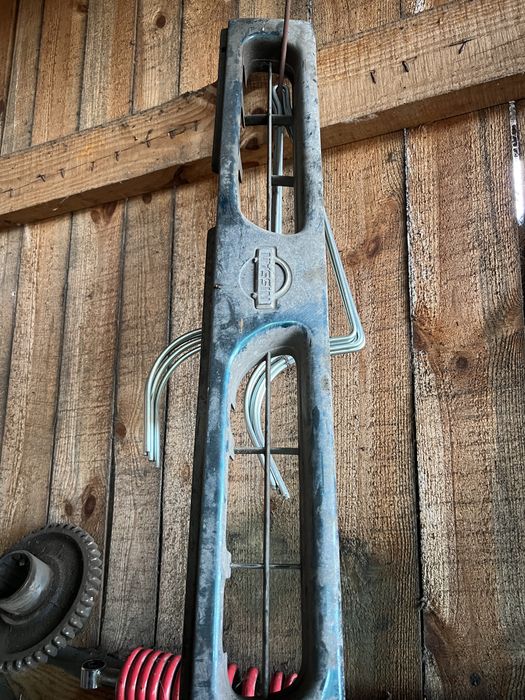 Решітка на нісан терано 2