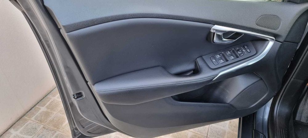 Volvo V40 D2 Momentum
