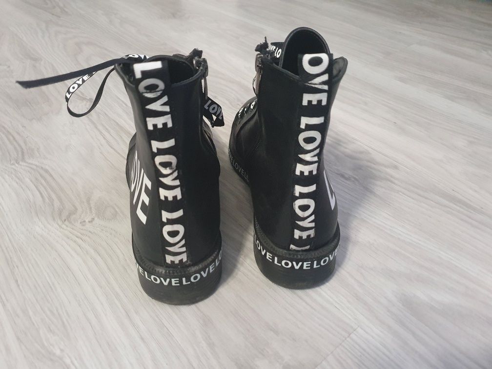 Botki damskie Valentino love rozmiar 37