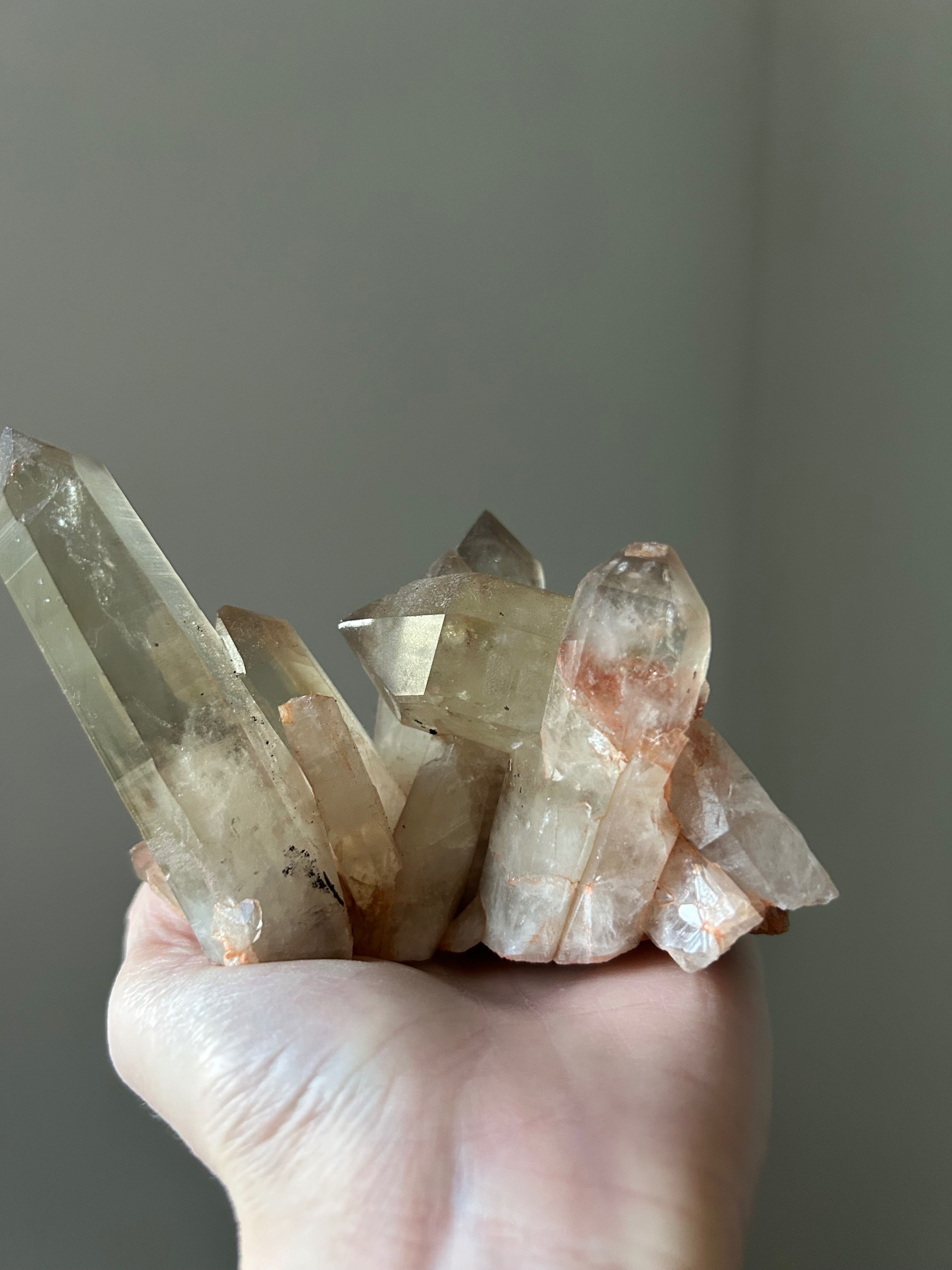 Cytryn naturalny kamień zrost kryształy unikat