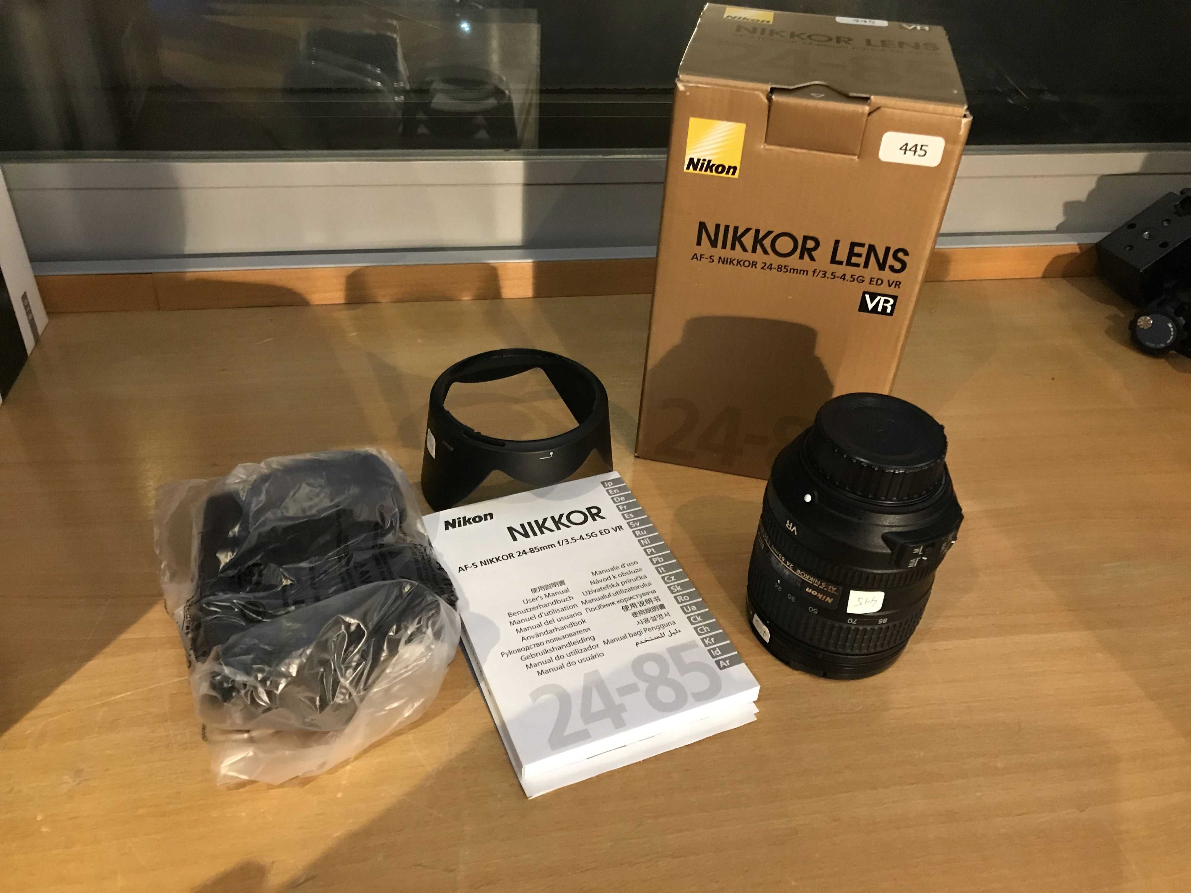 Lente/Objectiva Nikon AF-S NIKKOR 24-85mm f/3.5-4.5G ED VR (445)
