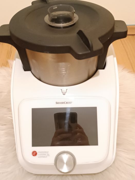 Lidlomix Silvercrest Monsieur Cuisine Connect SKNC 1200 D4 robot kuche