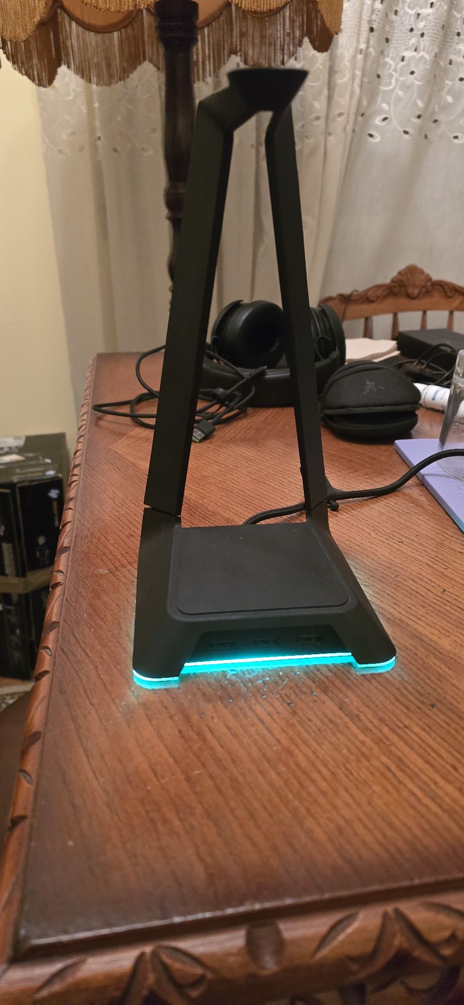 Headset Razer Station Base RGB