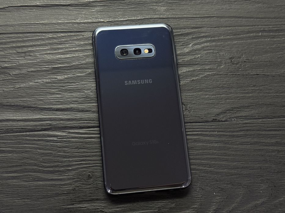 MAГAЗИН Samsung Galaxy S10e 6gb/128gb Snapdragon Trade-In/Bыкyп/Oбмeн