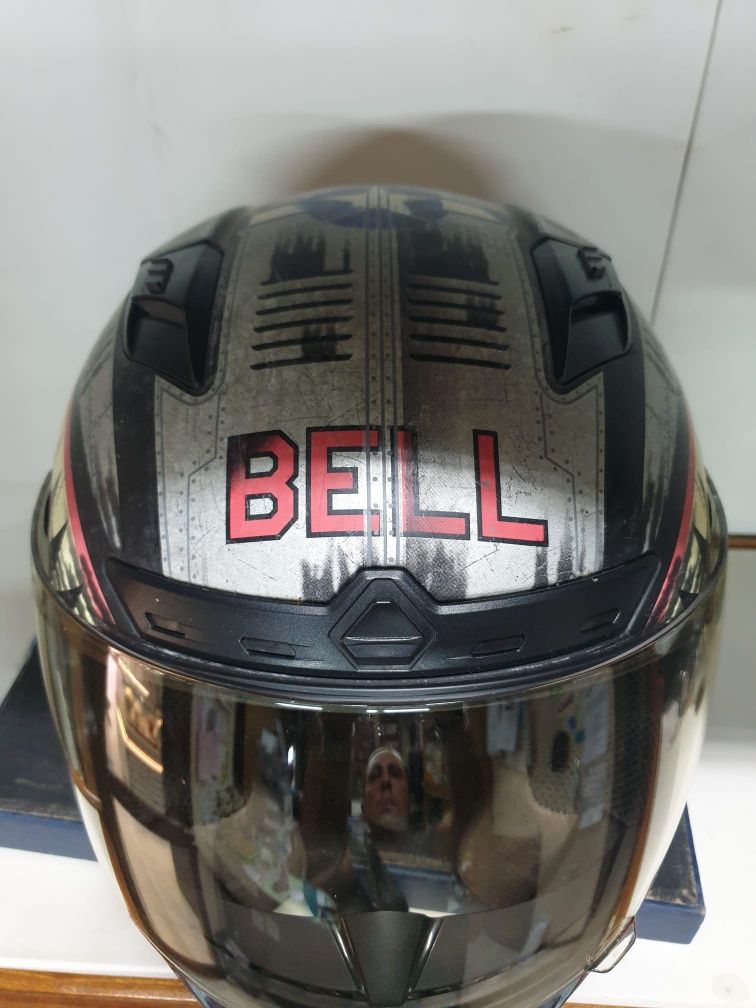 Capacete bell em bom estado