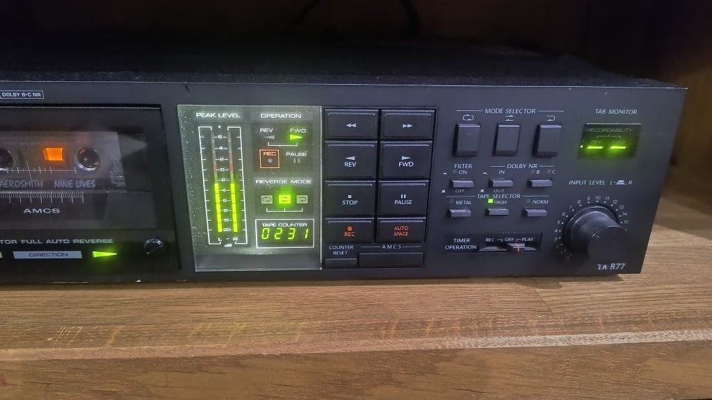 Onkyo integra ta r77