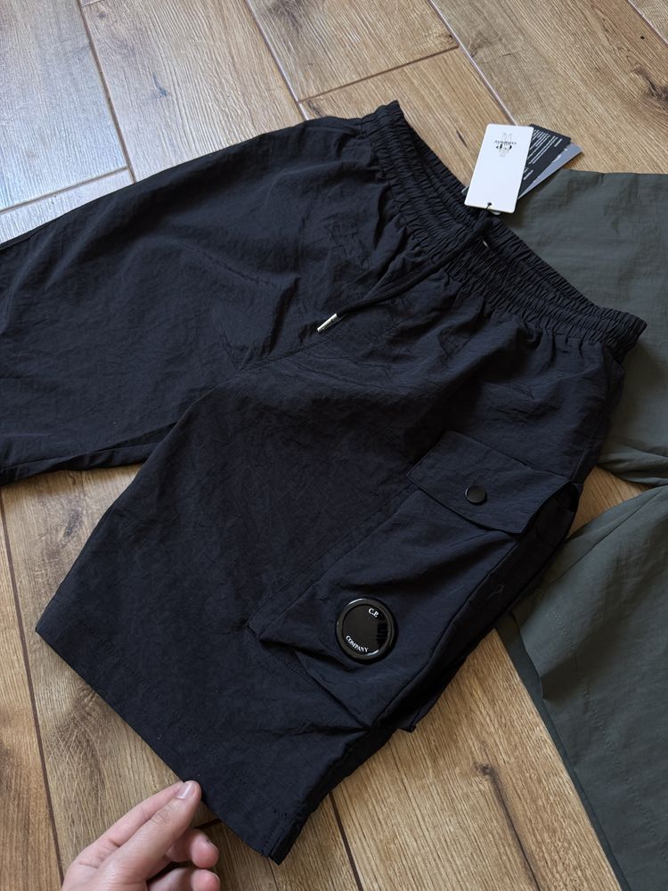 Шорти C.P. Company Cargo Nylon