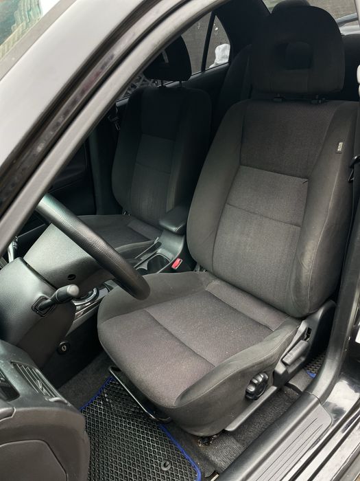 Mitsubishi lancer 9 2.0