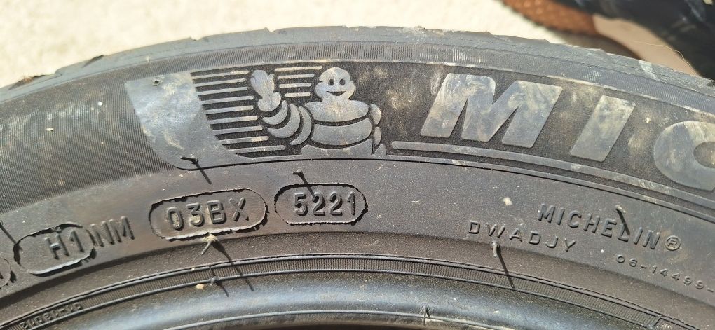 235/50R19 MICHELIN BRIDGESTONE  2×2 шини летние 2021год