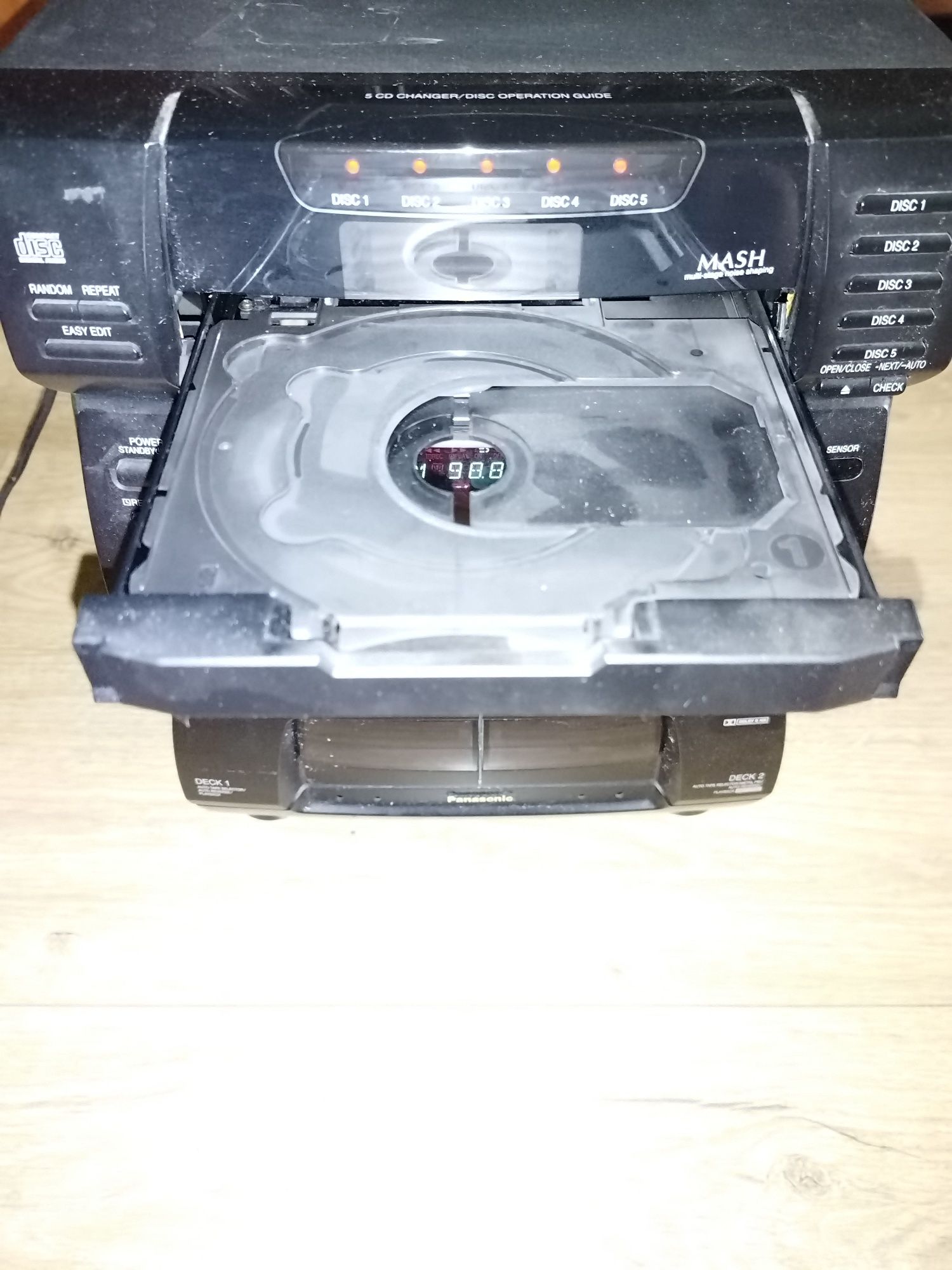 Wieża CD marki Panasonic