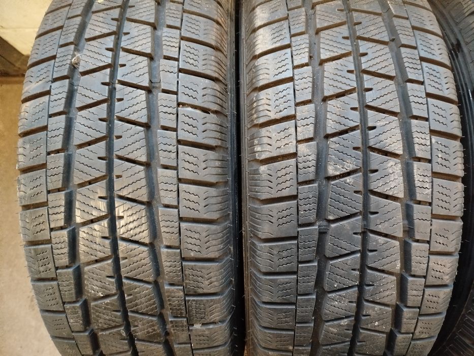 Opony zimowe Falken 215/65R16C