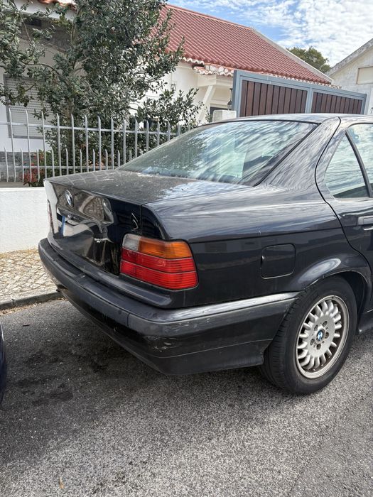 Vendo um BMW ano 95