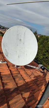 Vendo Antena Parabólica Rotativa de 1.20mt offset, prato em alumínio.