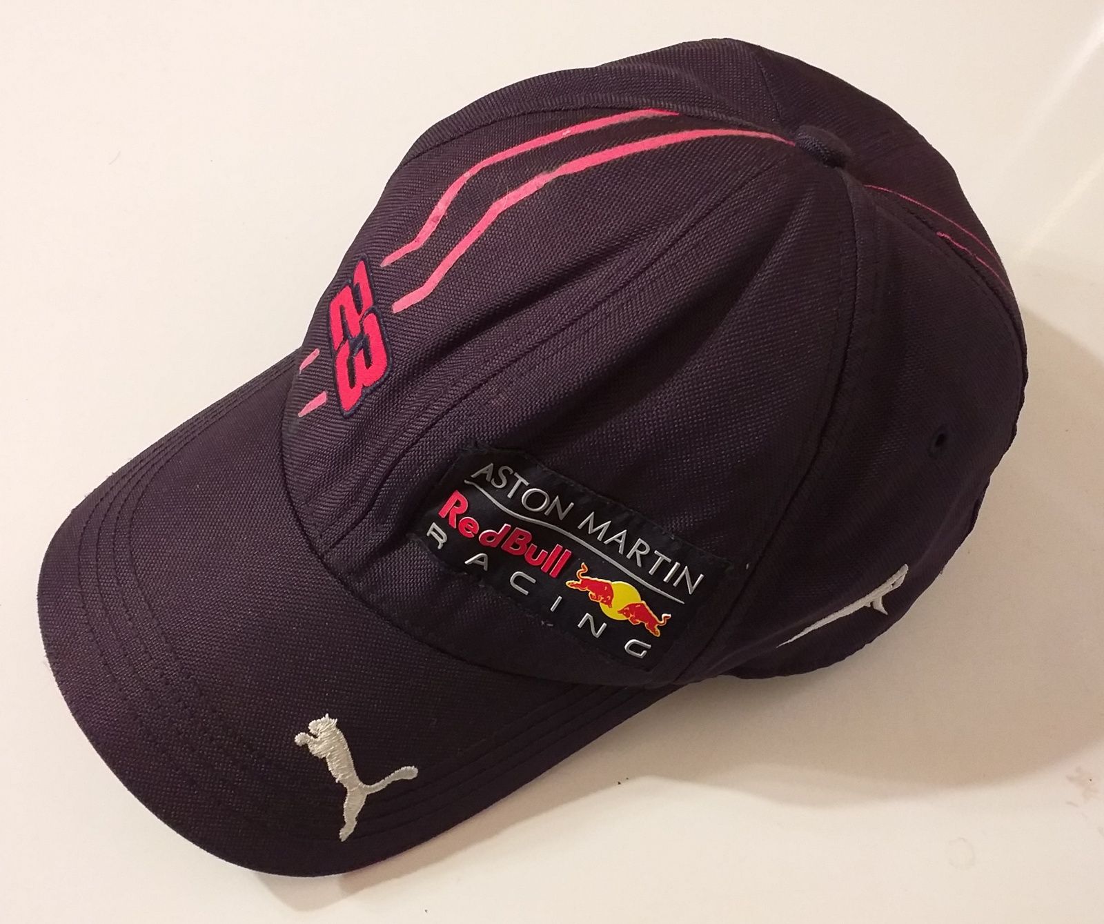 Czapka z daszkiem puma aston Martin red bull Racing