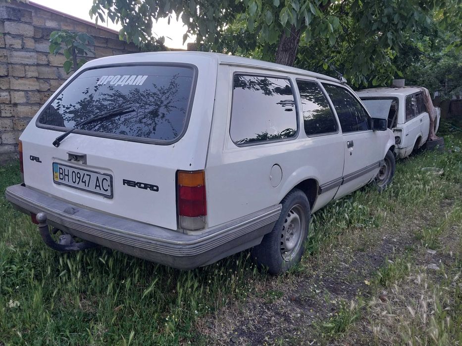 Опель Рекорд Караван Opel Rekord универсал Запчасти