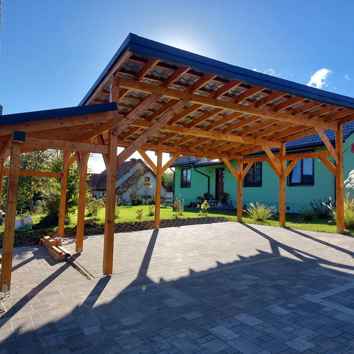 Drewniane wiaty samochodowe, zadaszenia, tarasy, altany z drewna KVH