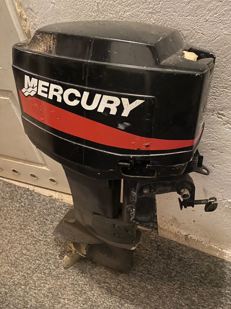 Silnik - niezniszczalne Mercury 20 koni