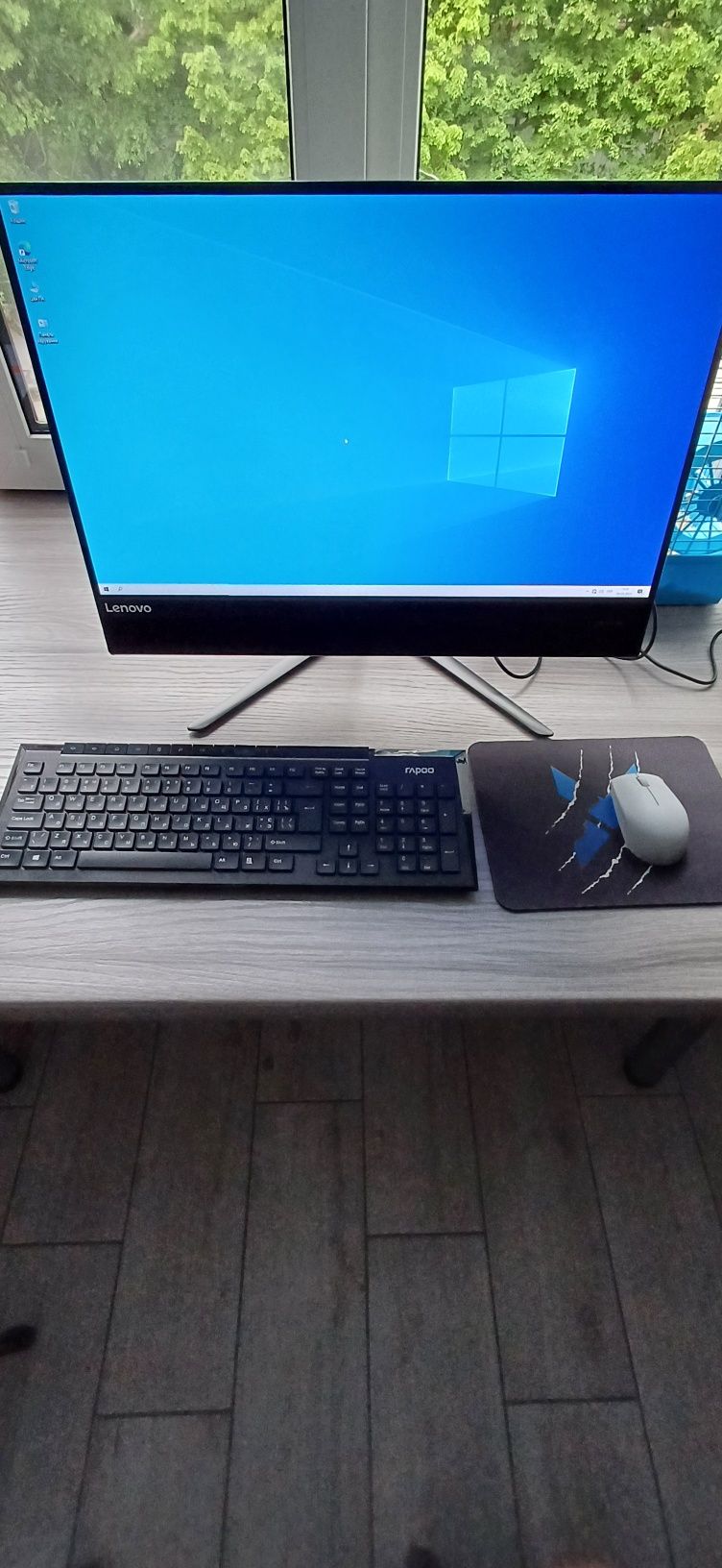 Моноблок LENOVO 23"