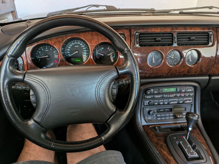 Jaguar XK XK8 4.0 Convertible Pele