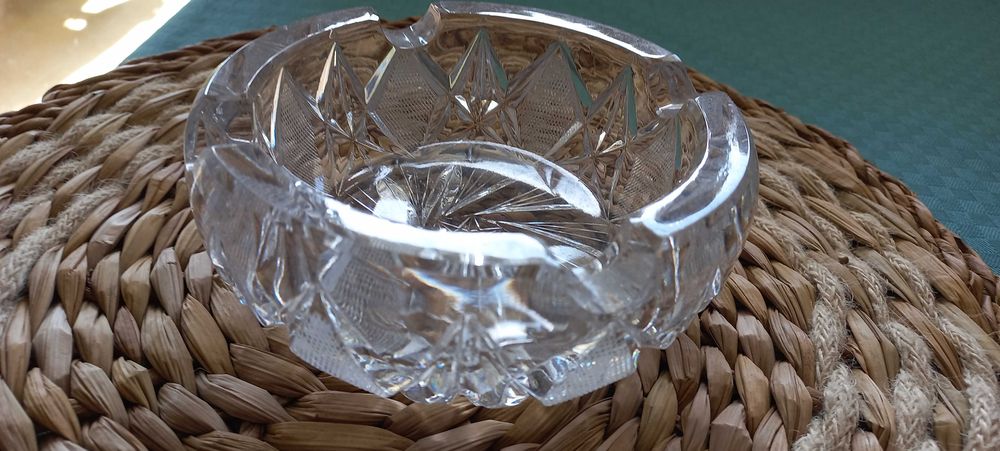 Duża kryształowa popielniczka P R L