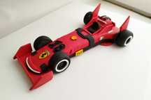 Dekoracja na tort urodziny figurka  ferrari formuła 1