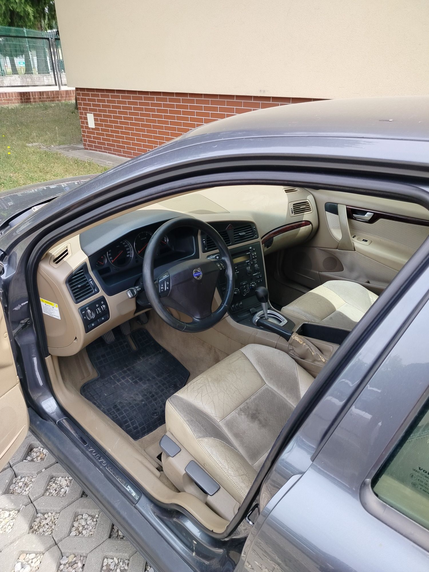 Volvo S60 D5 2004r