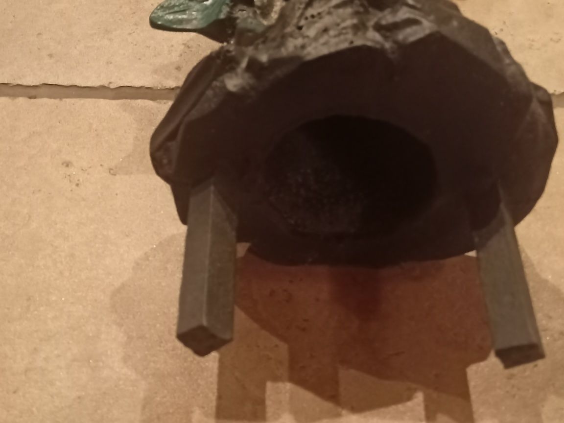 Zabytkowy krzyż cmentarny nagrobek  XIX w