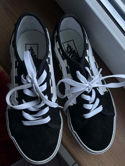 Vans Old Skool Checkerboard – klasyczne sneakersy