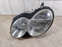 Mercedes CLK 209 z lampa reflektor lewy przód wysyłka